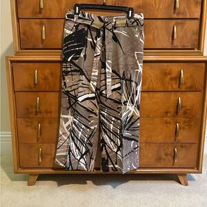 For Cynthia Abstract Print Cropped Pants - Black, White, Taupe and Green